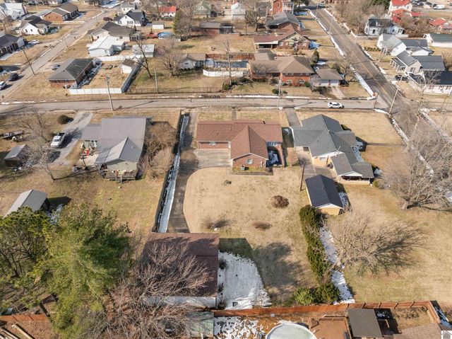 310 S. Walker St., Marion, KY 42064