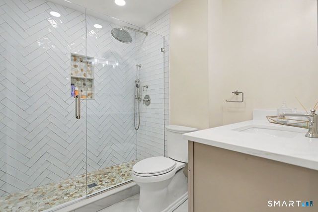 181 West Walk 181, West Haven, CT 06516