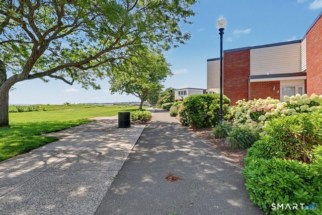 181 West Walk 181, West Haven, CT 06516