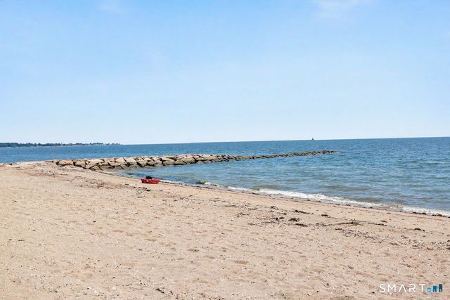 181 West Walk 181, West Haven, CT 06516
