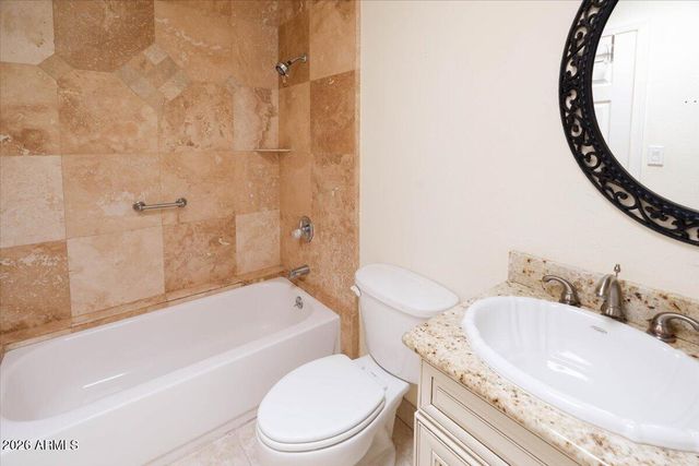 2533 W LAGUNA AZUL Avenue, Mesa, AZ 85202