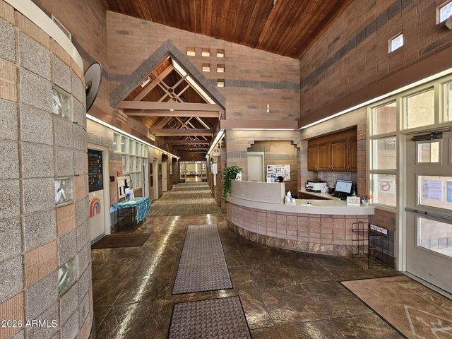 2533 W LAGUNA AZUL Avenue, Mesa, AZ 85202