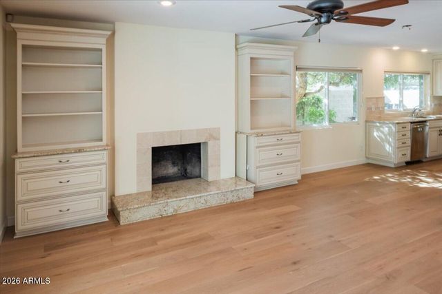 2533 W LAGUNA AZUL Avenue, Mesa, AZ 85202