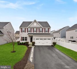 5246 RED MAPLE DR, Frederick, MD 21703