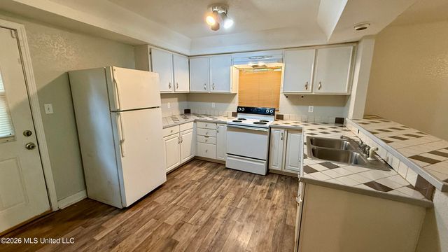 9510 Doris Deno, D'iberville, MS 39540
