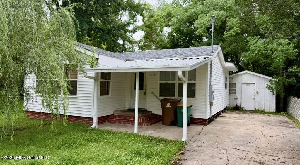 9510 Doris Deno, D'iberville, MS 39540