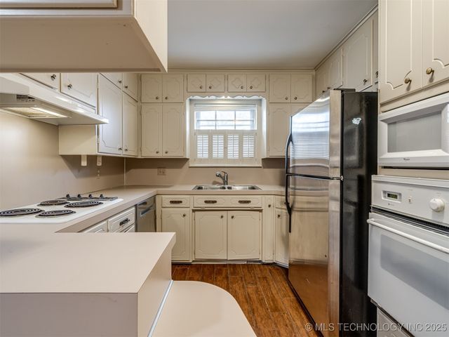 1808 E 58th Street, Tulsa, OK 74105