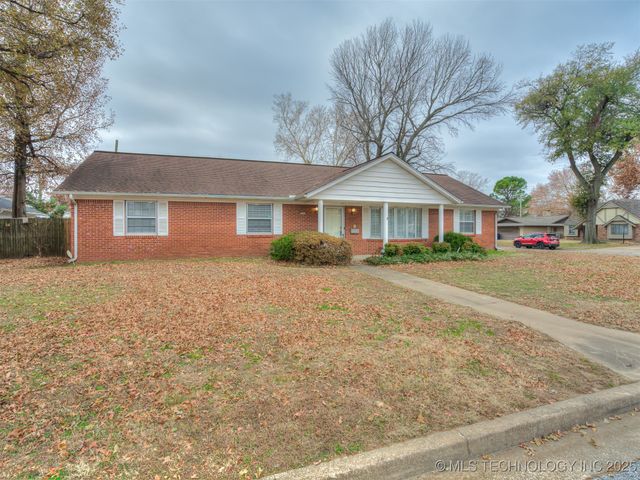 1808 E 58th Street, Tulsa, OK 74105
