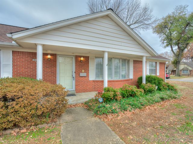 1808 E 58th Street, Tulsa, OK 74105