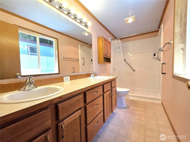51 SE Cabana Avenue, Shelton, WA 98584