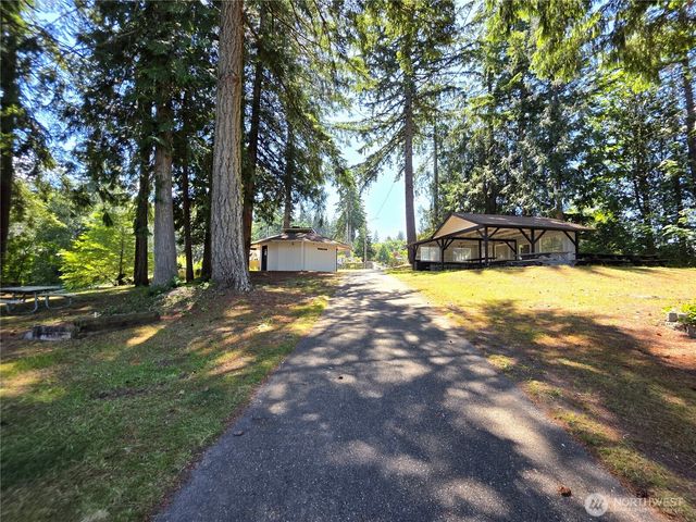 51 SE Cabana Avenue, Shelton, WA 98584