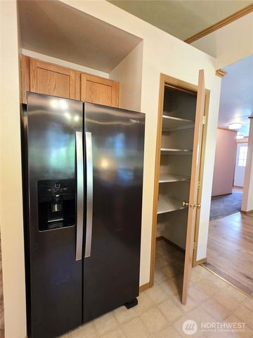 51 SE Cabana Avenue, Shelton, WA 98584