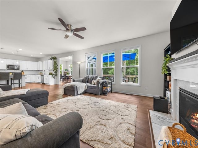 5124 Laurel Park Ct, Moseley, VA 23120