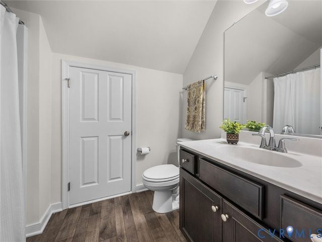 5124 Laurel Park Ct, Moseley, VA 23120