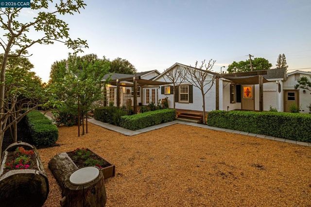 3754 Walnut Ave, Concord, CA 94519