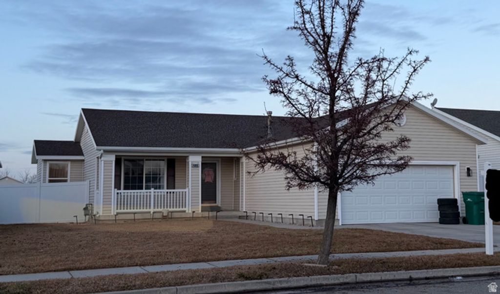 4088 W 5050 S, Roy, UT 84067