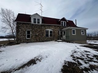 38126 72nd Avenue b, Decatur, MI 49045