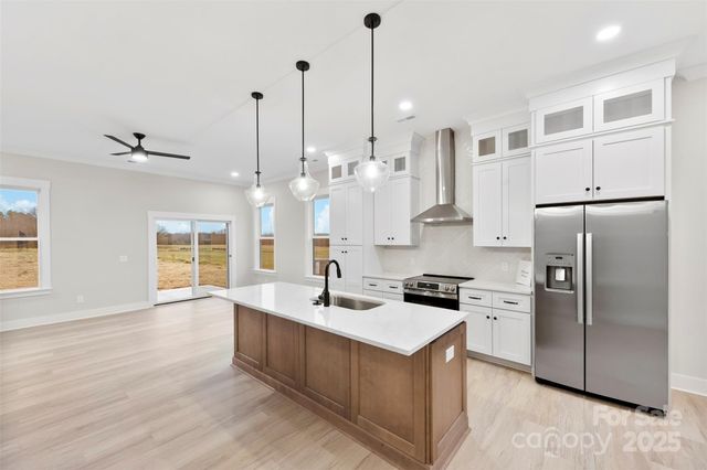 551 Perry Road, Troutman, NC 28166