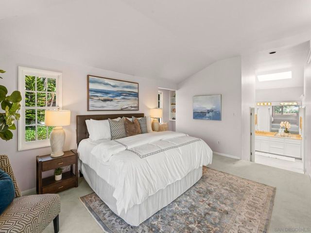 7753 Via Capri, La Jolla, CA 92037