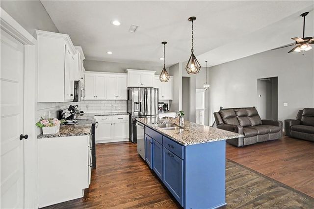 6004 NE 120th Street, Kansas City, MO 64156