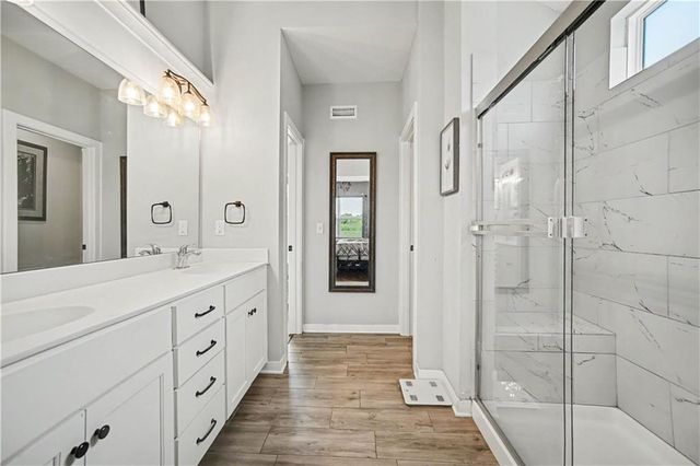 6004 NE 120th Street, Kansas City, MO 64156