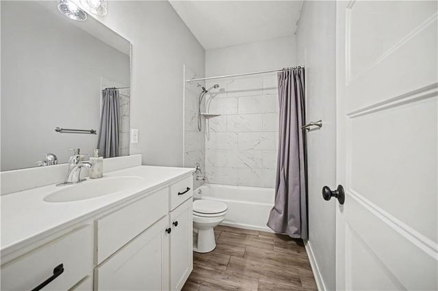 6004 NE 120th Street, Kansas City, MO 64156