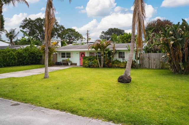 3743 NE Barbara Drive, Jensen Beach, FL 34957
