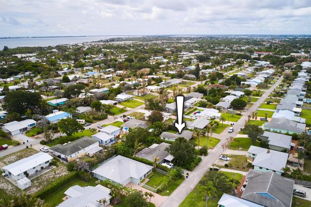 3743 NE Barbara Drive, Jensen Beach, FL 34957