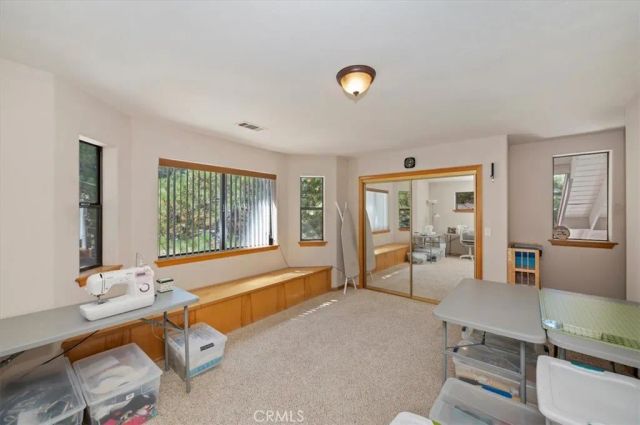 31310 Oakleaf, Running Springs, CA 92382