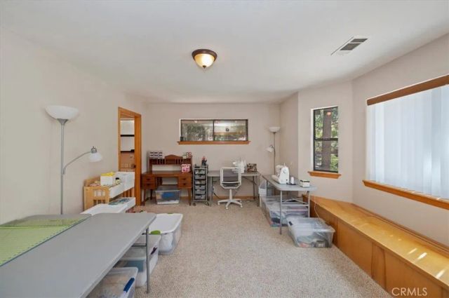 31310 Oakleaf, Running Springs, CA 92382