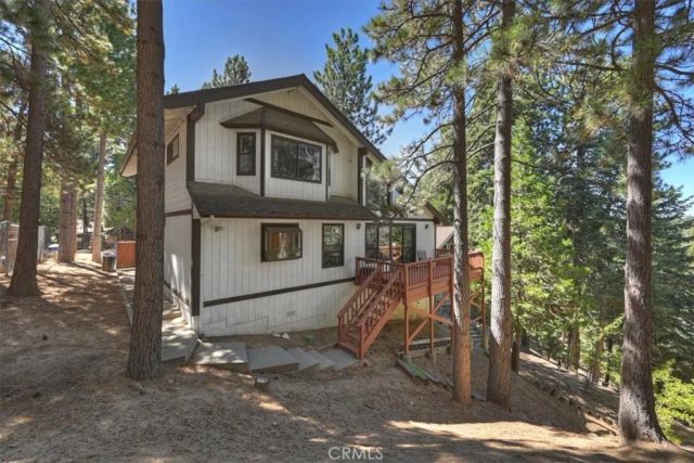 31310 Oakleaf, Running Springs, CA 92382