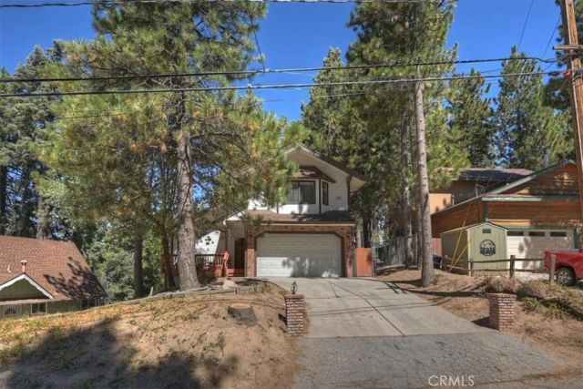31310 Oakleaf, Running Springs, CA 92382
