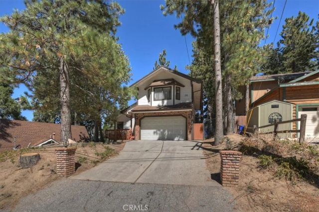 31310 Oakleaf, Running Springs, CA 92382