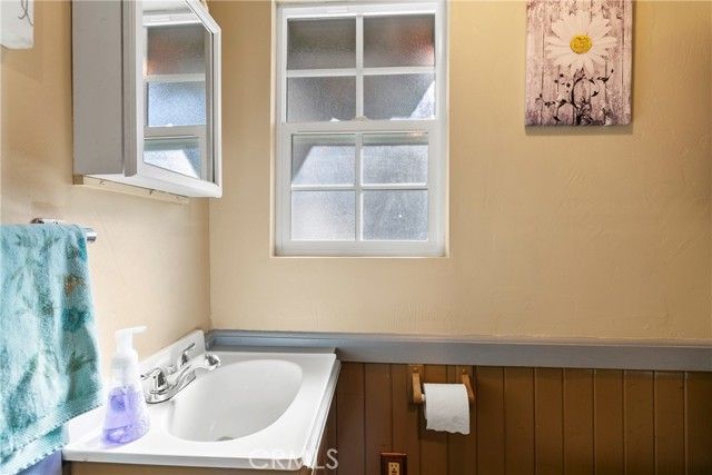 22864 Alder, Crestline, CA 92325