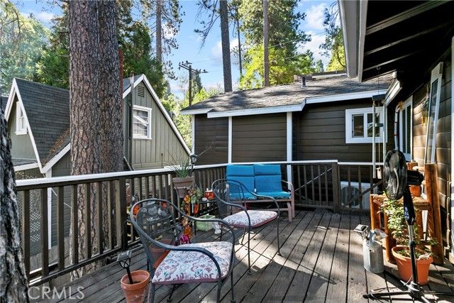22864 Alder, Crestline, CA 92325