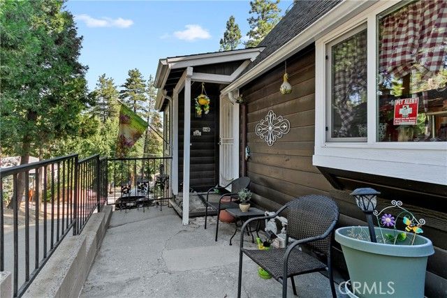 22864 Alder, Crestline, CA 92325