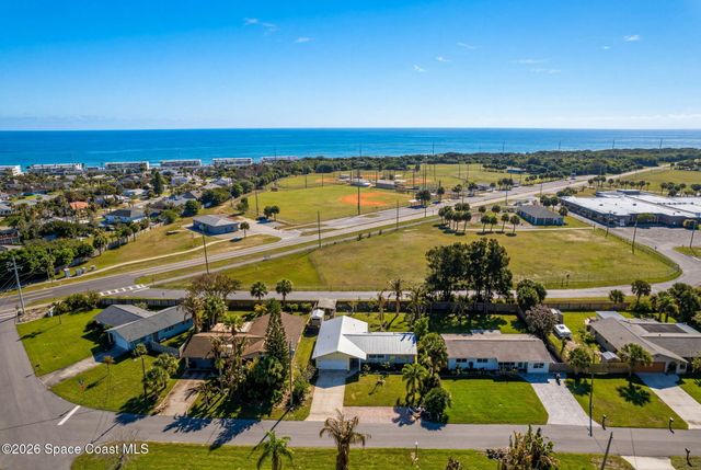 2047 Barracuda Avenue, Melbourne Beach, FL 32951