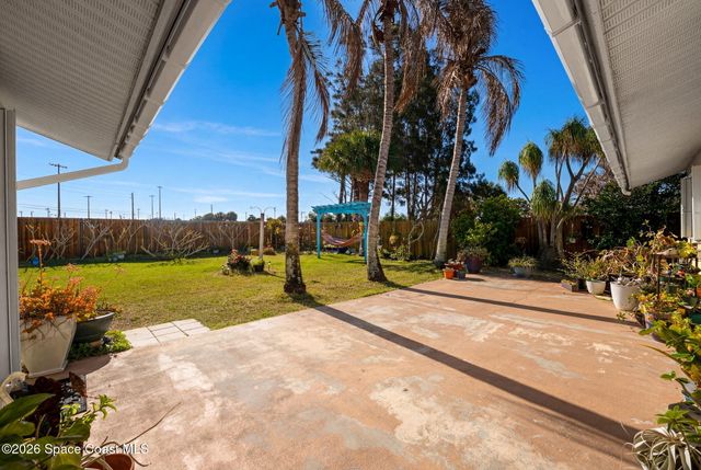 2047 Barracuda Avenue, Melbourne Beach, FL 32951