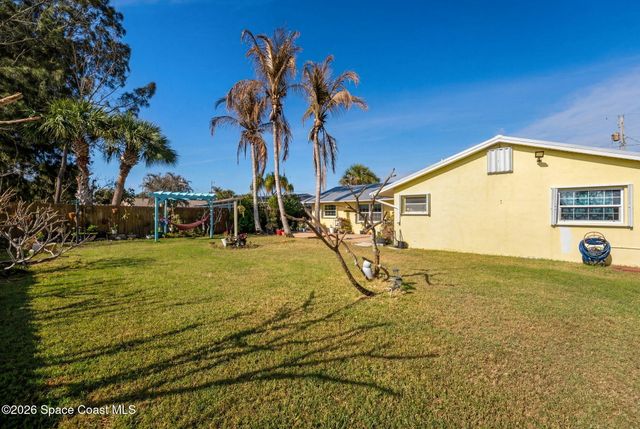 2047 Barracuda Avenue, Melbourne Beach, FL 32951