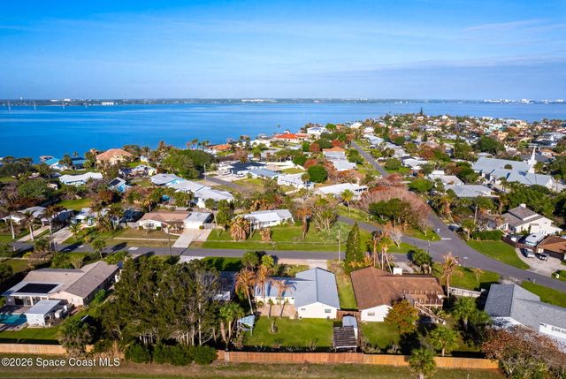 2047 Barracuda Avenue, Melbourne Beach, FL 32951