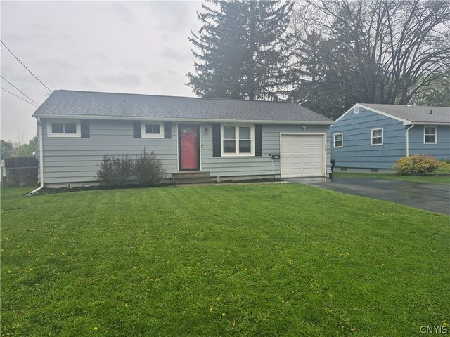 210 Pleasantview Drive, Salina, NY 13088