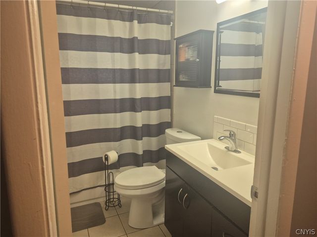 210 Pleasantview Drive, Salina, NY 13088