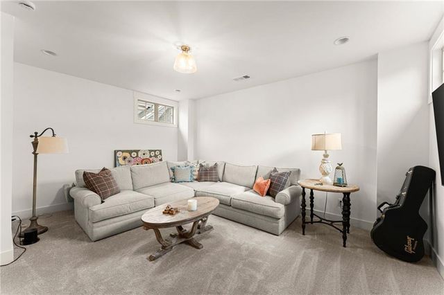 2006 Cottonwood Lane, Woodstock, GA 30188