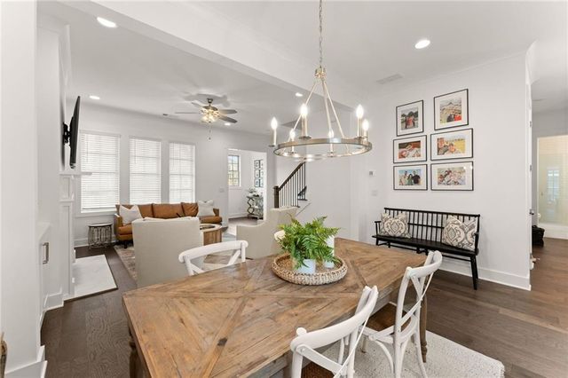 2006 Cottonwood Lane, Woodstock, GA 30188