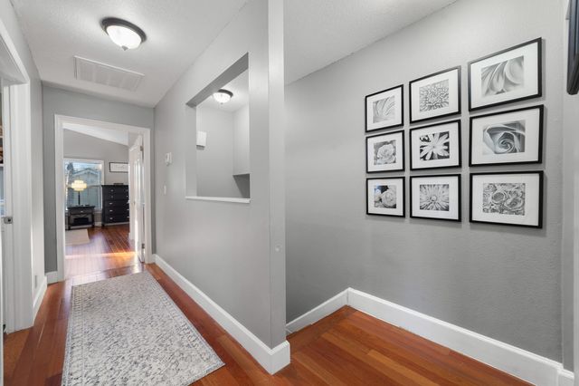 1045 Raintree Lane, Wellington, FL 33414