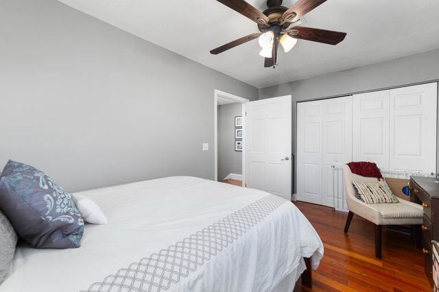 1045 Raintree Lane, Wellington, FL 33414