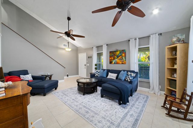 1045 Raintree Lane, Wellington, FL 33414