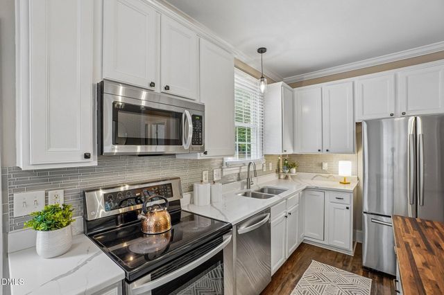 225 Brookberry Road, Holly Springs, NC 27540