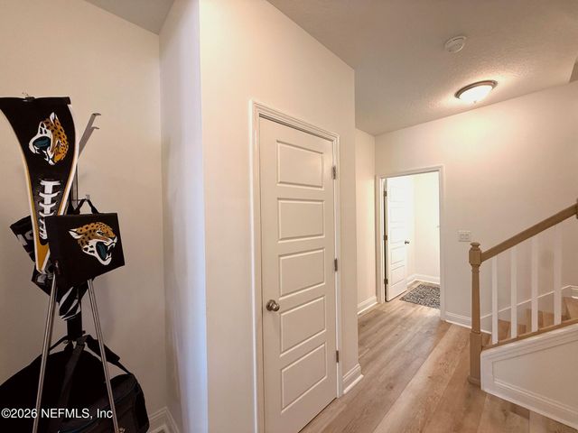 2913 FLEUR LN Lane, Jacksonville, FL 32205