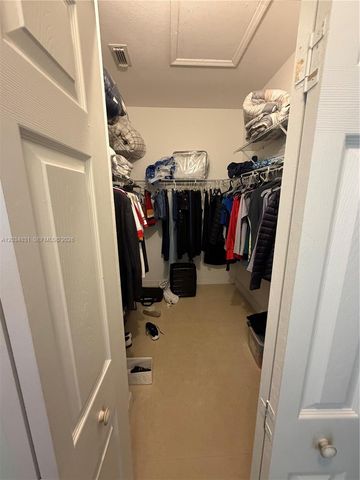 10383 NW 30th Terrace, Doral, FL 33172